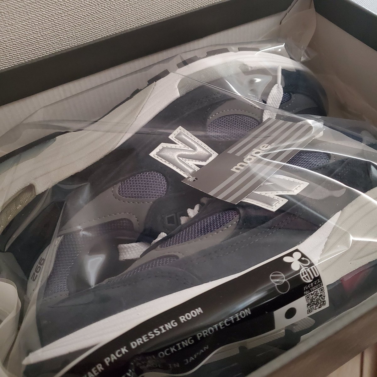 dailylifeojisan's tweet photo. これも加水分解する前におろさなきゃなー
#m992gg
#newbalance
#m992
#ニューバランス
#newbalance
#加水分解
#加水分解怖い
#スニーカー保管
#スニーカー
#sneakers
#kicks
#marqueeplayer https://t.co/3GG7ZKflHZ