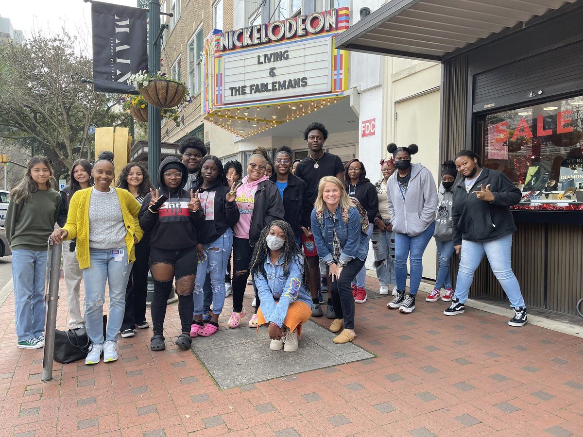 Allie Inabinet Harris (@allieiharris) on Twitter photo Cavs take on Nickelodeon Theatre! Exploring careers in film making and the arts. “Choose a job you love and you’ll never work a day of your life” ❤️ <a href="/RNE_Counseling/">RNE Counseling</a> <a href="/RNECavaliers/">Richland Northeast HS</a> #PremierCavalier #whatsgoodRNE Cavs take on Nickelodeon Theatre! Exploring careers in film making and the arts. “Choose a job you love and you’ll never work a day of your life” ❤️ <a href="/RNE_Counseling/">RNE Counseling</a> <a href="/RNECavaliers/">Richland Northeast HS</a> #PremierCavalier #whatsgoodRNE