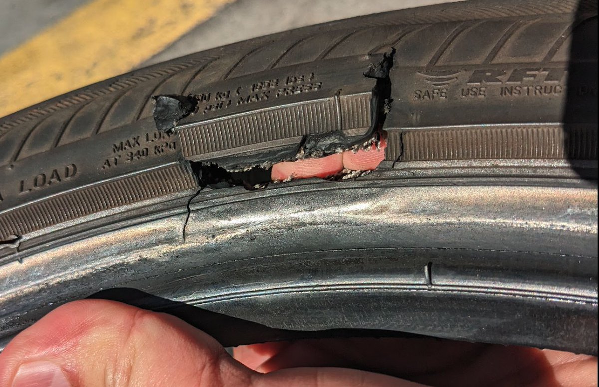 #buyersbeware If you are thinking about buying @Bridgestone #driveguard #tires think twice. Here's what may happen to you for no apparent reason. No hard bumps, no potholes that I can recall but ending up with this