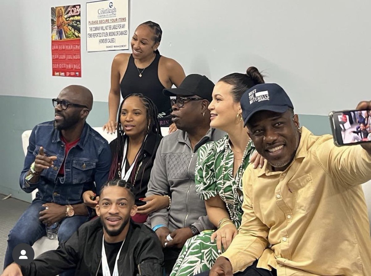 JulieMango™ (Juliet Angelique Bodley) tweet media