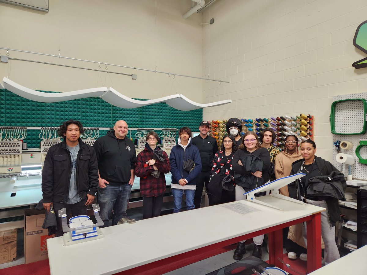EGHS_Graphics's tweet image. Our graphics students had a blast at @WaistUp seeing a working shop and some of our alumni in action!
@ElkGrove_HS @JHHSGraphicArts @rmhsgraphics @PHS_Graphics