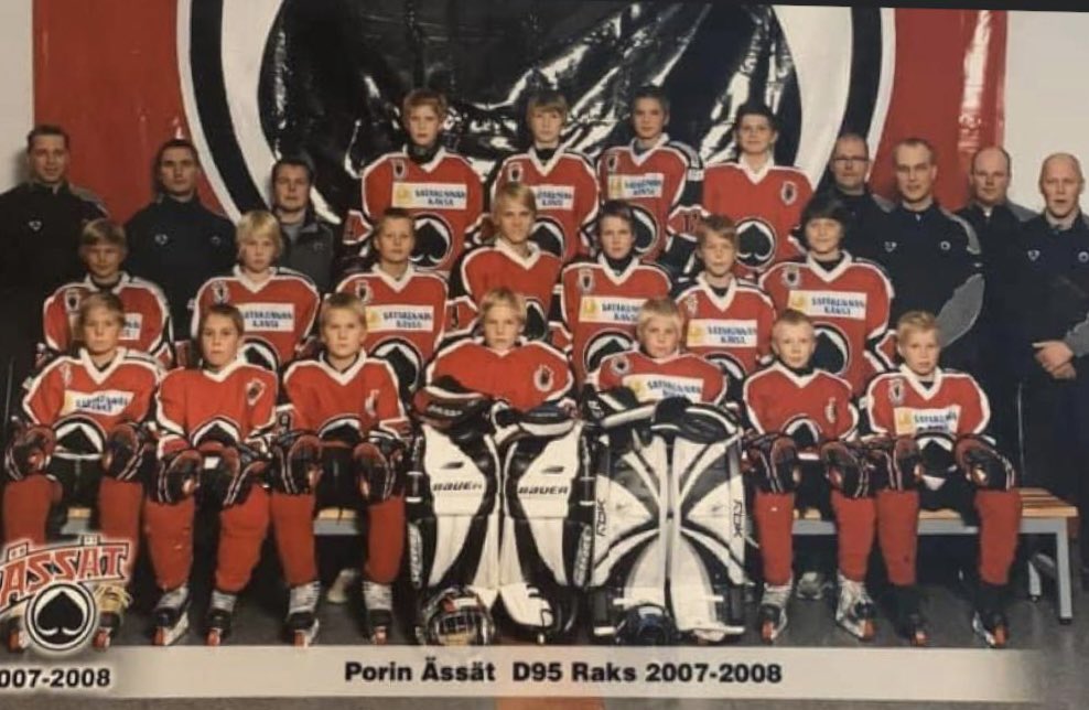 Oltiin -95 ikäluokan kanssa etuoikeutettuja. Lepää rauhassa Kunu❤️