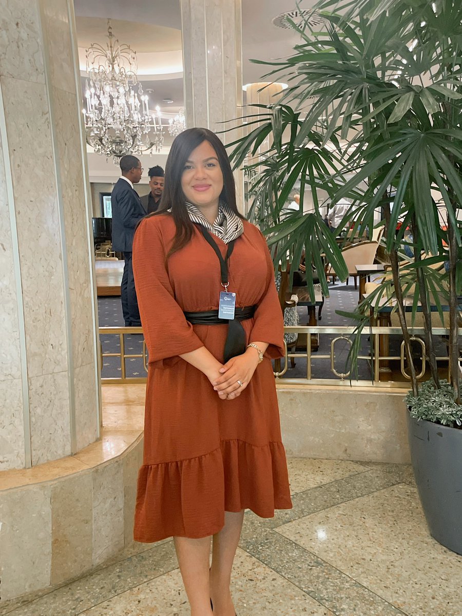 Aprendiendo y compartiendo ideas en el Primer foro de <a href="/InnovacionDO/">Foro Internacional de Innovación Pública</a> ❣️ ¡Gracias ministro <a href="/JosePaliza/">Jose Paliza</a> por ver la innovación como una necesidad en el sector público! 👏🏼👏🏼