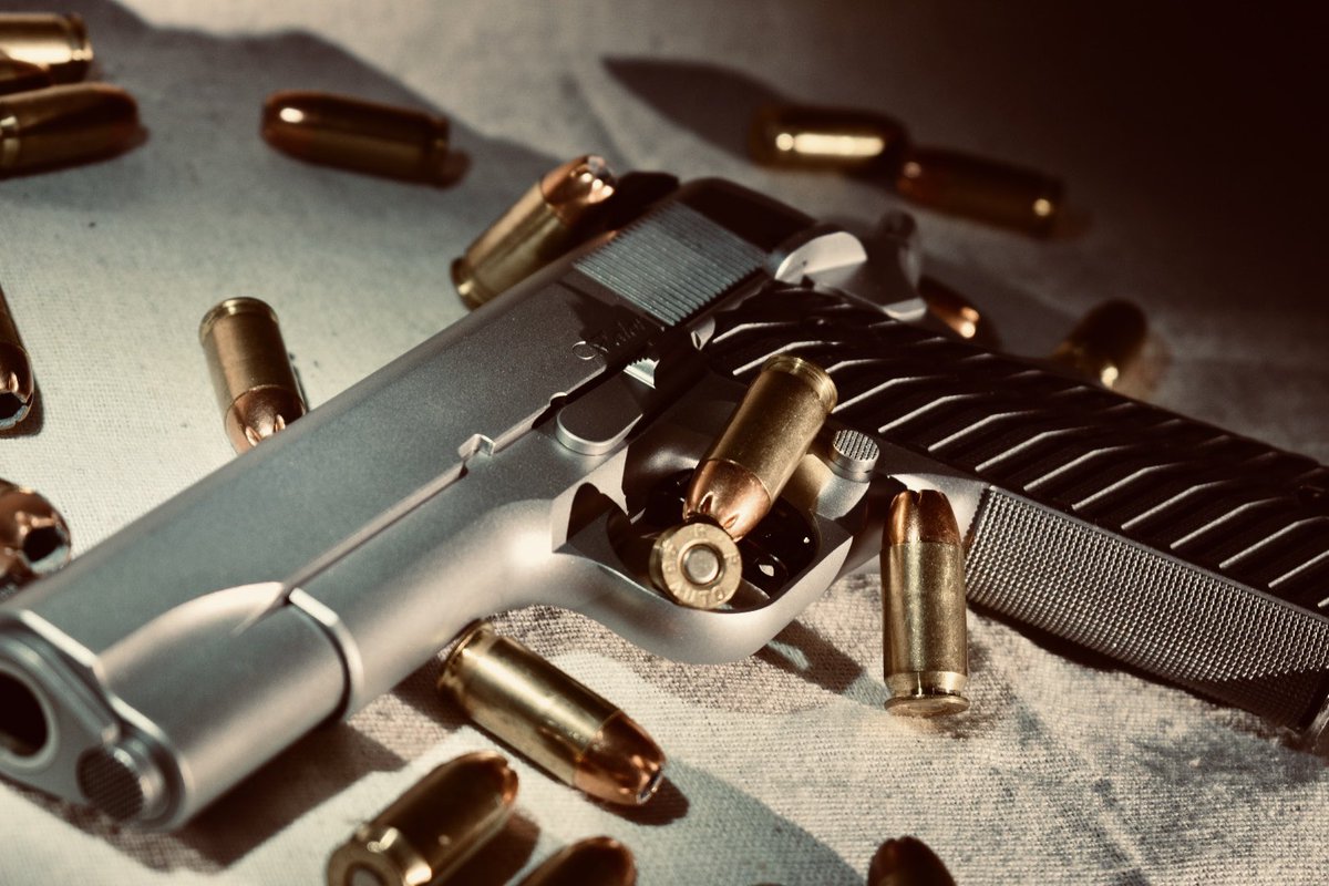 GunIntegrity's tweet image. Check this thing out!!! #danwesson #valor #sweet #guns #freedom #topekagunshop