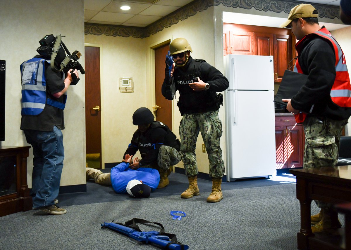 NAV_STA_NORFOLK's tweet photo. As part of Citadel Shield-Solid Curtain 2023, Naval Station Norfolk's Security Forces and First Responders participated in an active shooter drill this morning at Bldg. LP-1.
Awesome job to all who participated!
#CitadelShield #alwaysready #Anchoredinpride https://t.co/dRYi7Rru9c