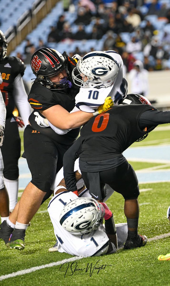 Dylan_Wagner_'s tweet photo. Honored to be selected by the NC Coaches Association to play in this year’s East-West All Star Football Game. Thank you it means a lot! #more2prove @Ebrooks6Ed @Coach_TNowell @NBbearsFB https://t.co/KwsxUy15KI