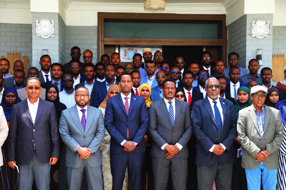 isackfanax's tweet photo. I’m very excited to officially open a training course on diplomacy and protocol organised by the Ministry’s Diplomatic Institute today with 62 participants from different Government institutions.

I look forward all participants to interactively learn from the intensive course. https://t.co/z1mjcqdsPe