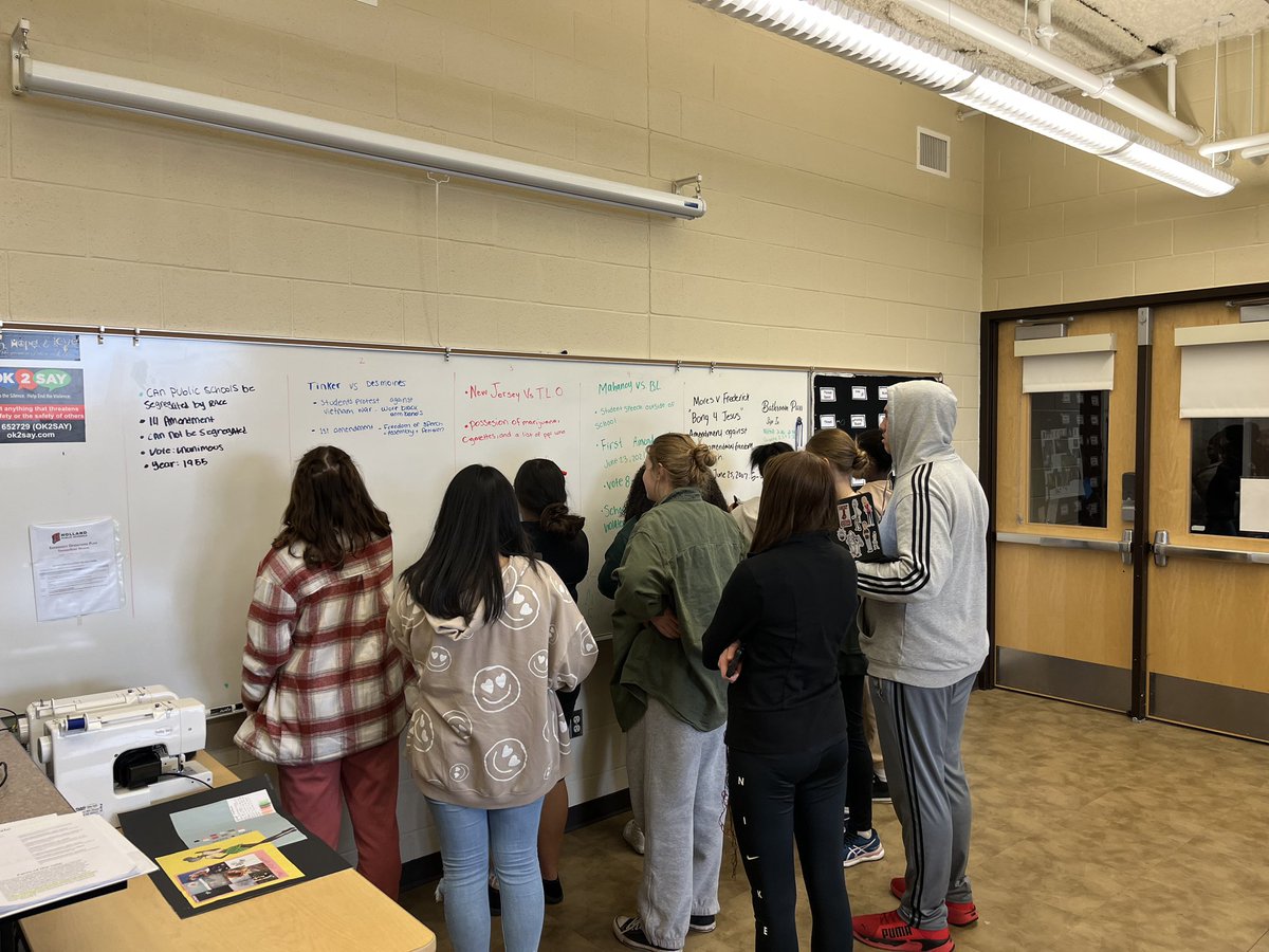OfcSoto's tweet photo. Today in Teen Court Advisory , we had the opportunity to discuss five US Supreme Court cases that addresses students rights. We had some really good questions and thoughts on the cases. @hpsProud https://t.co/bAKqvtdiAZ