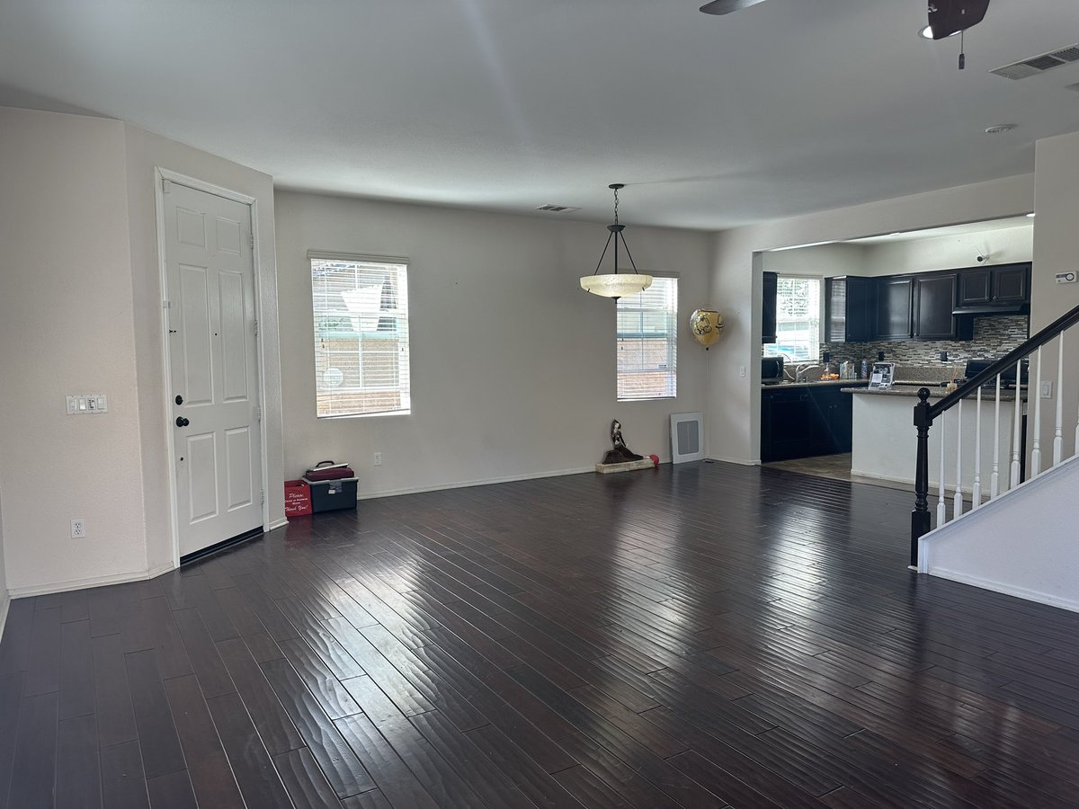CRN_REALTY's tweet photo. House for sale in Otay Ranch, Chula Vista area. Contact me directly for details #iamyourrealtorforlife https://t.co/fs6Tv7TAvb