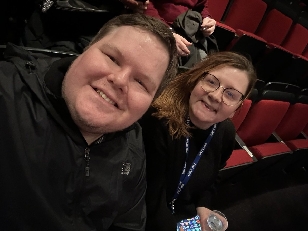 SwindySam92's tweet photo. Tonight's viewing: At @Sadlers_Wells for #DanceMe, inspired (and approved) by Leonard Cohen.
Review to come this week on @ATDazzles ✨ https://t.co/roZ5AdaMpS