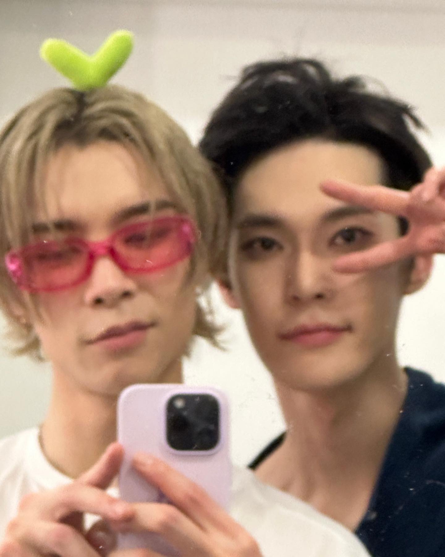 Happy birthday superstar johnny! love youuuuuuuuuuuuu!!!!  HAPPY JOHNNY DAY  
