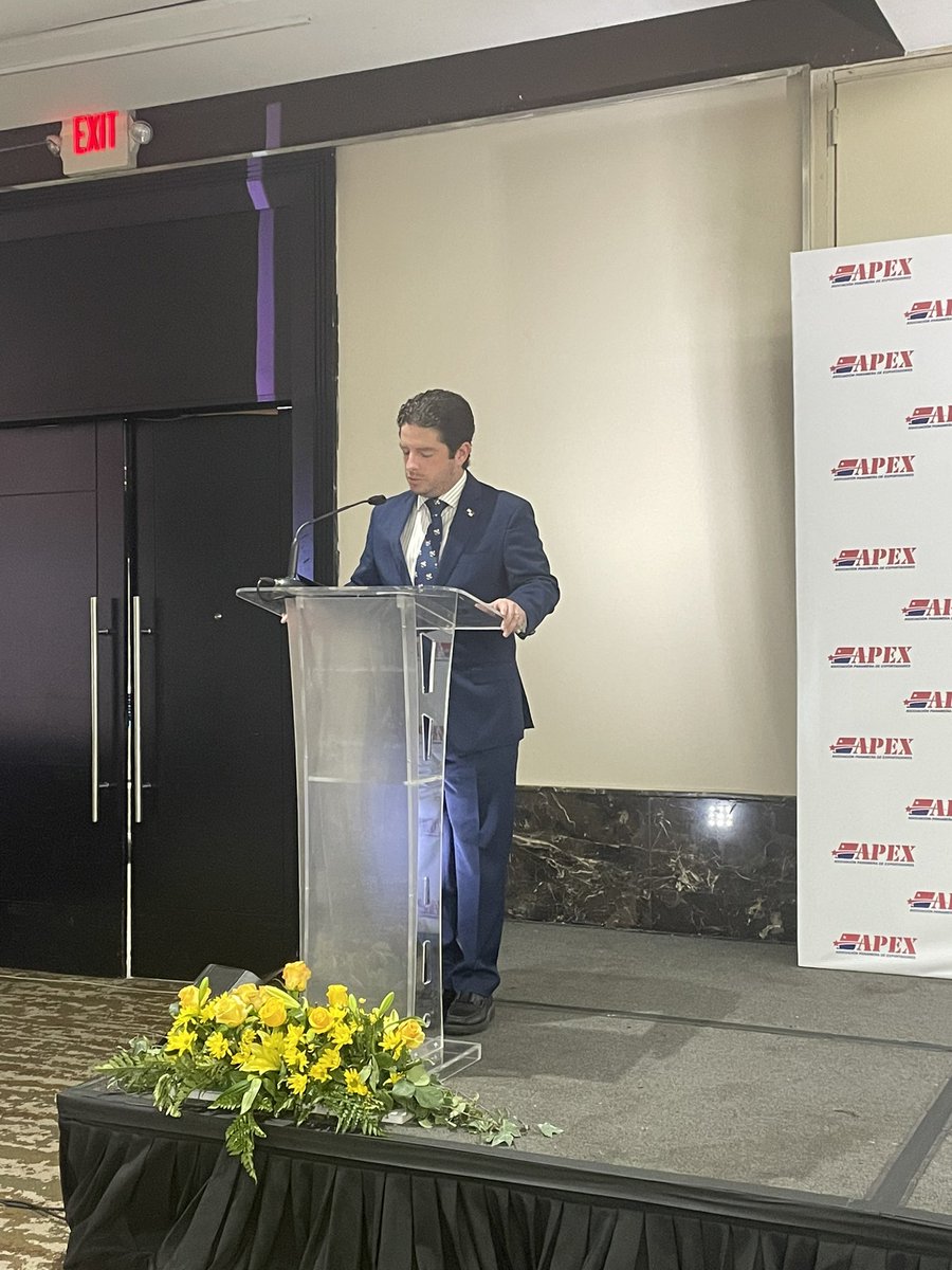 #MinutoaMinuto <a href="/MICIPMA/">Ministerio de Comercio e Industrias de Panamá</a> El Ministro Federico Alfaro Boyd, presente en el Acto de Juramentación y Toma de Posesión de APEX, destacó el aumento de las exportaciones en durante el año 2022 en nuestro Panamá. Reconoce a todo el sistema exportador nacional por los logros alcanzados.