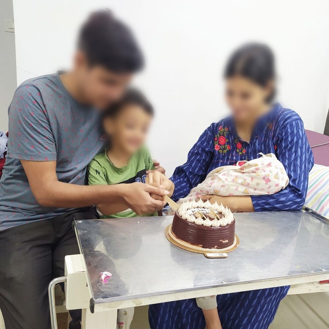theovacare's tweet photo. Let us congratulate the new parents of 2023.
𝟳𝟬𝟯𝟱𝟴𝟬𝟭𝟭𝟭𝟭 or
𝗶𝗻𝗳𝗼@𝘁𝗵𝗲𝗼𝘃𝗮𝗰𝗮𝗿𝗲.𝗰𝗼𝗺

#OvaFetilityAndWomenCare #OvaCare #IVF #IVFClinic #Fertility #FertilityClinic #FertilitySpot #FertilitySpecialist #FertilityDoctors #Infertility #MaleInfertility #Pregnancy https://t.co/pSg4UzdUck