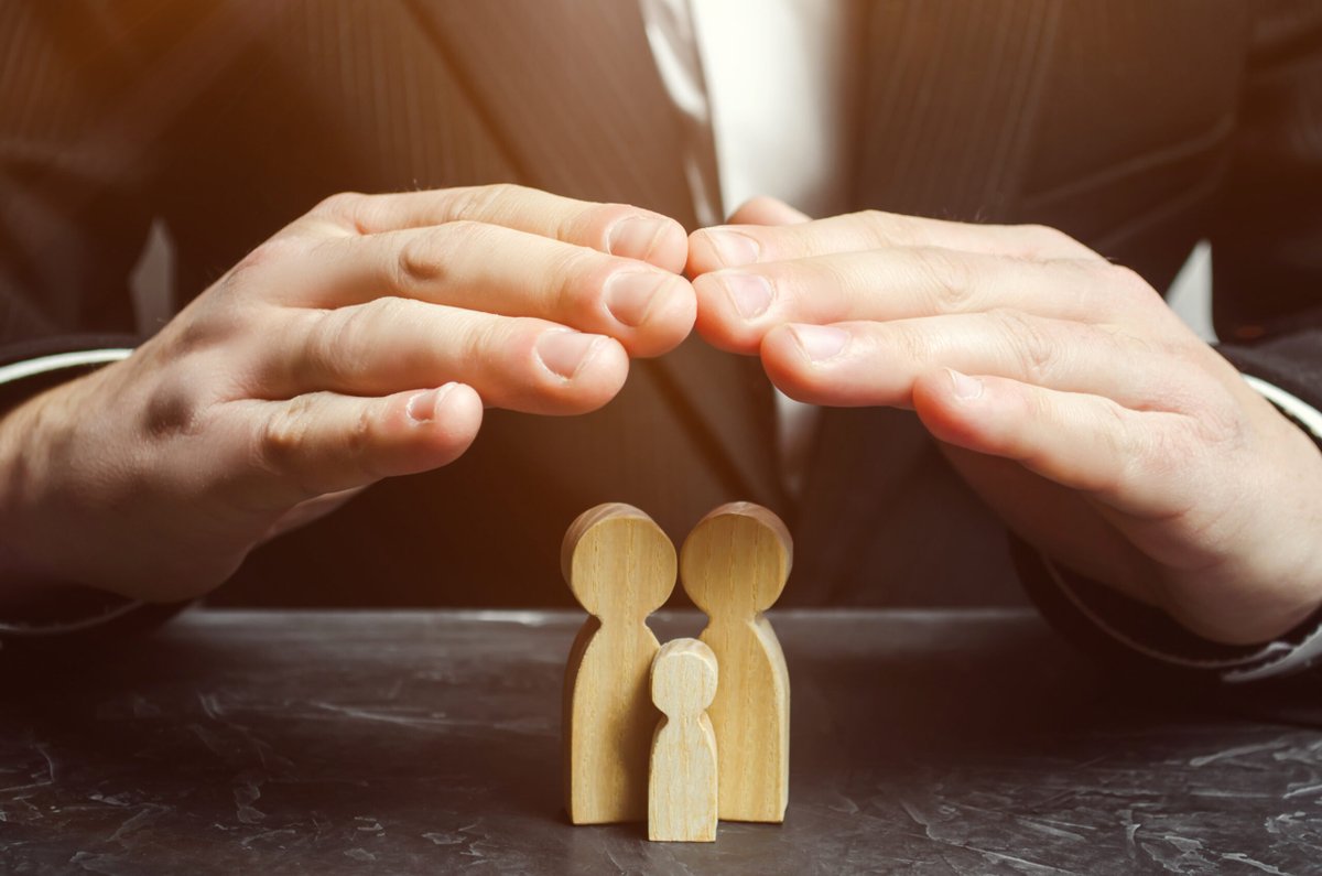 VASS_Company's tweet image. ¿Cuál es la principal necesidad del sector #seguros en la era digital? 👉Crear experiencias “customer-centric&quot;, con el usuario final como centro. 👨 👩
Si estás de acuerdo, te interesará conocer todo lo que hacemos al respecto: ow.ly/1UqU50MNbF1
#VASS #ComplexMadeSimple