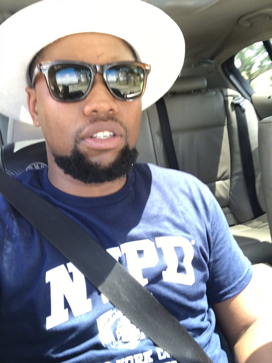 LungeloRussell's tweet photo. #NYPD  i enjoy what God gave me no matter how little it is but I find joy out of anything that makes me unique. https://t.co/U9De3xhEQQ