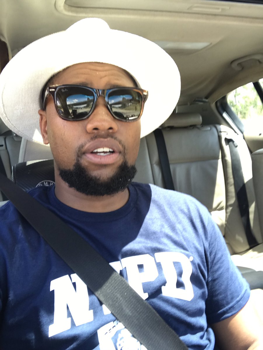 LungeloRussell's tweet photo. #NYPD  i enjoy what God gave me no matter how little it is but I find joy out of anything that makes me unique. https://t.co/U9De3xhEQQ