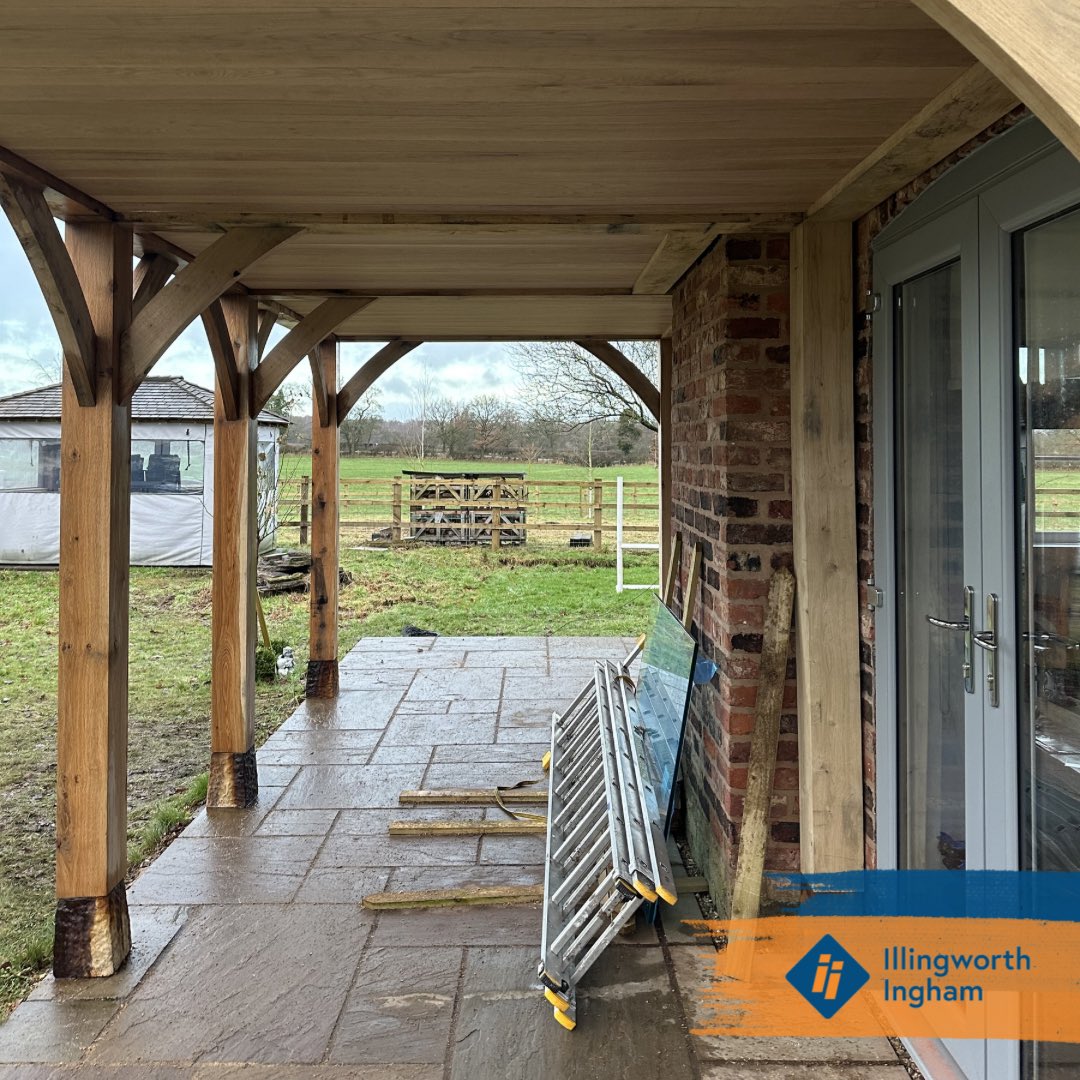 Our customer JL Joinery are making great progress on their oak balcony/porch project! 

Build your own custom porch, garage or balcony using our online oak frames builder or  call today to discuss your requirements! All structures can be created from Oak or Douglas fir 🌲