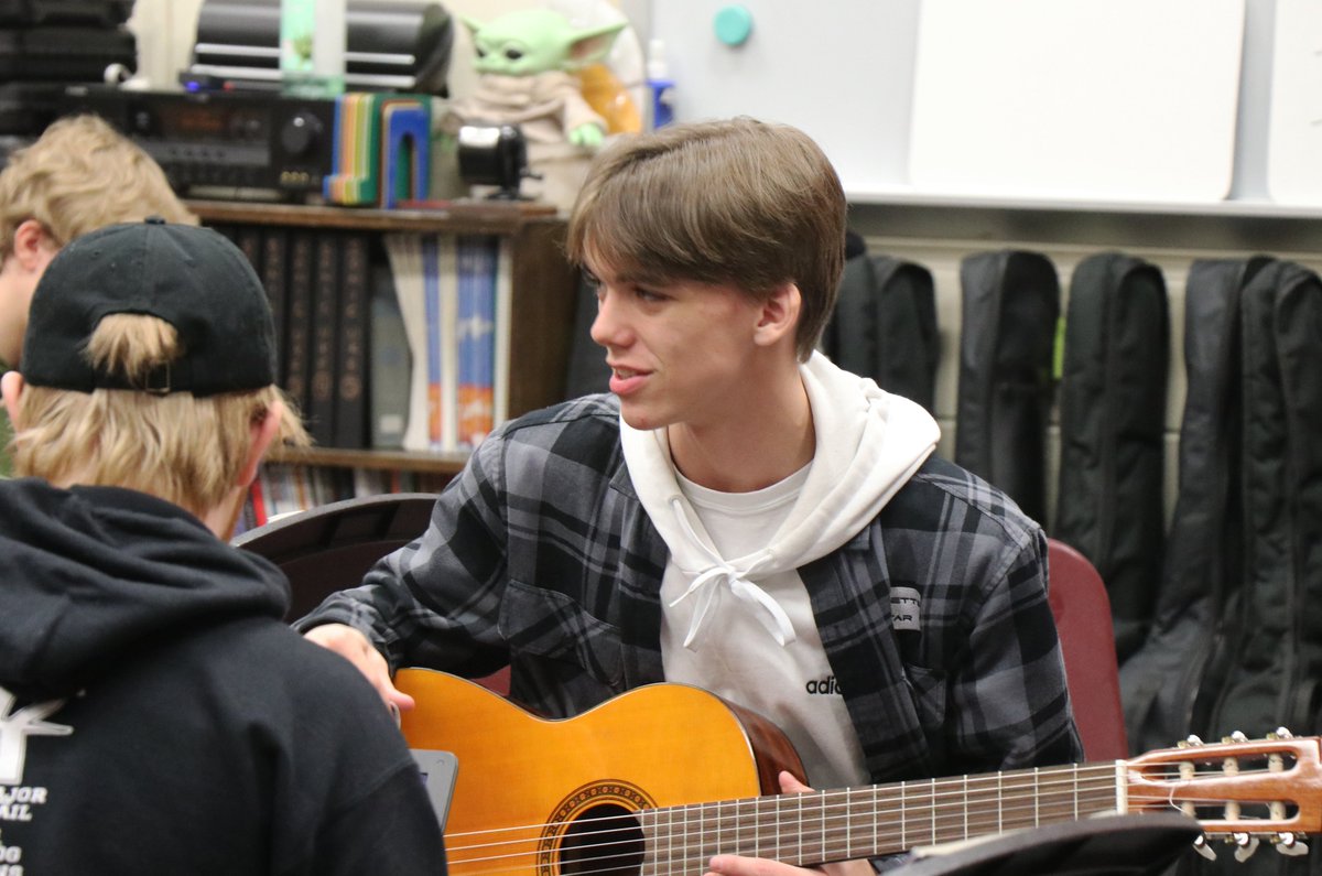 rockwoodschools's tweet photo. In this edition of "Let's Talk Learning," we take a look at K-12 fine arts, where recent survey results are leading to increased opportunities for students to learn how to produce their own music. #ForwardwithLearning #LetsTalkLearning

Learn more: https://t.co/U5dQp6FLki https://t.co/FanR1dp68O