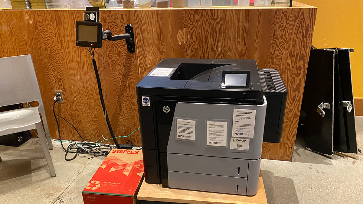 If you are new to campus this semester and need to print something (or if you’ve been here for a while and just need a refresher), we explain how printing at the 'Tute works at ist.mit.edu/news/pharos. 🖨