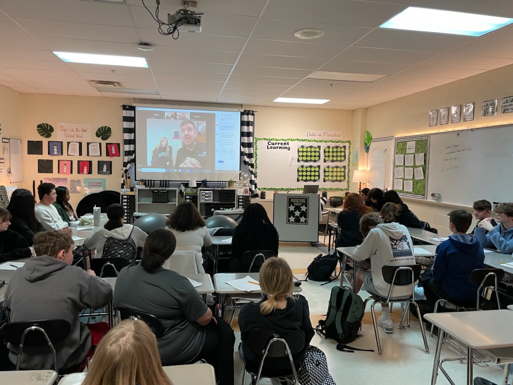 chmscougars's tweet photo. Today is the day! It is our 8th grade Career Pathways Fair where our students are getting to preview some of the CTE pathways and other courses offered at @RiverdaleHighTN @rucoschools @RuthWorksTN @kylemnix @leigha_moltz https://t.co/ZSoD2UHfs2