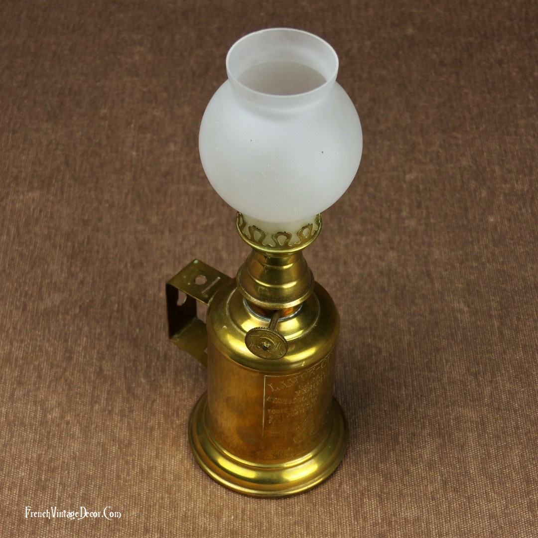 Vintage French OLYMPE Oil Lamp
frenchvintagedecor.com/listing/117812…

#oillamp #frenchvintagedecor #frenchantiques #vintagelighting #retrodecor #periodhomestyle #worldofinteriors #homeaccents #cottagecore #interiordecor #collectibles #etsystarseller