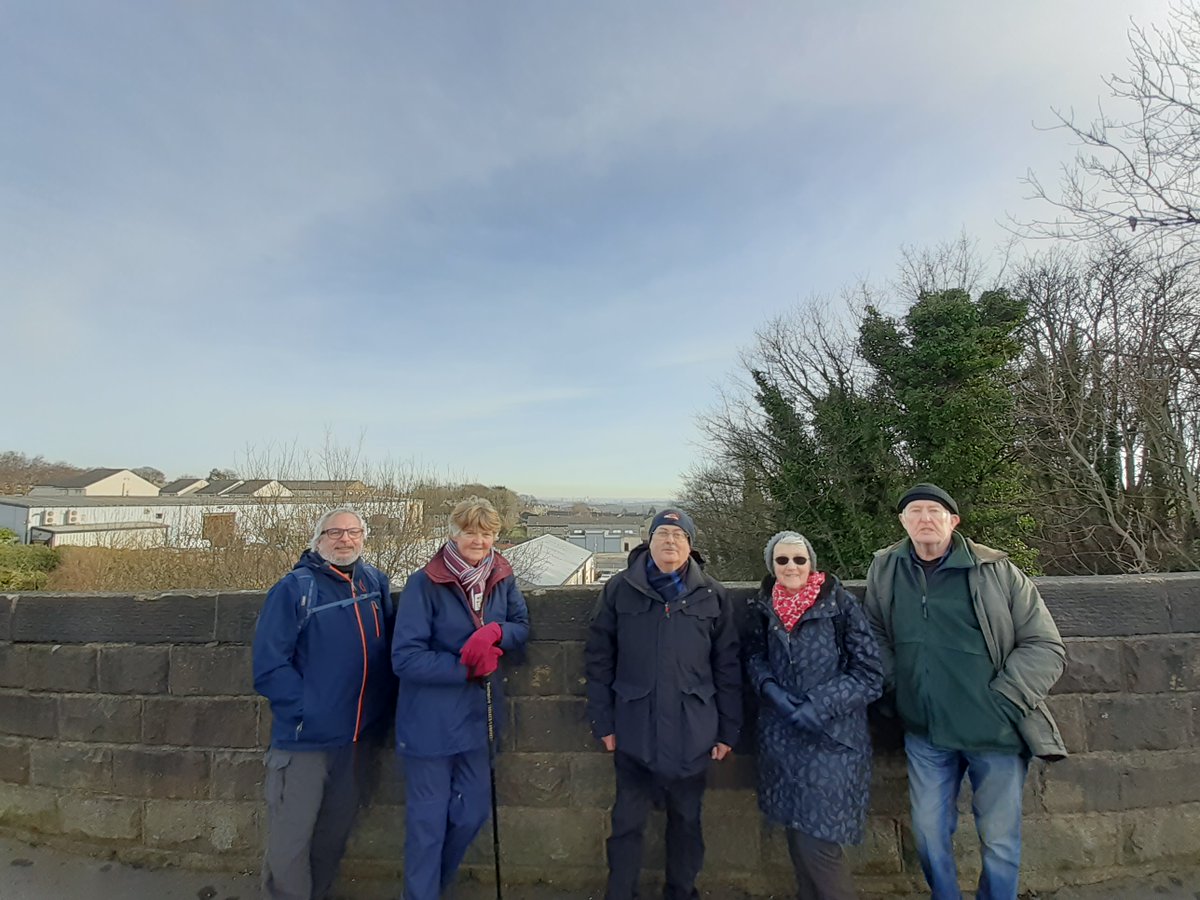 TCVGreenGymLds's tweet photo. Some of the PATS (Pudsey Adults with Time to Spare) branched off for a longer walk today. We walked the Pudsey Loop, learning about the history of the old railways and seeing some wonderful nature in the winter sun. #walkinggroup #joininfeelgood #leedshistory #Walking #winterwalk https://t.co/4EVvdgMYKX
