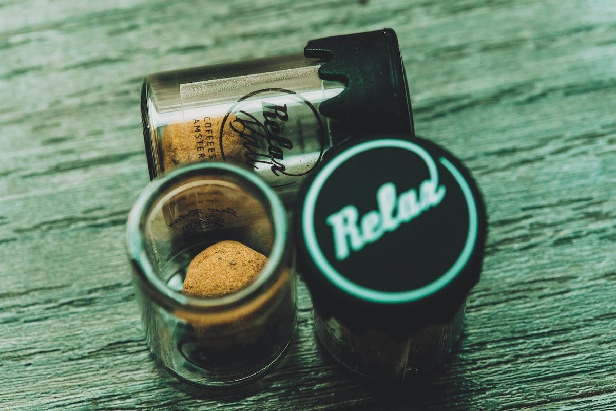 RelaxCoffeeshop's tweet photo. It's always 4:20 somewhere 🕞️
#420 #thc #cbd #relax #moonrock #relaxball #coffee #coffeeshop #coffeeshoprelax #amsterdam #damlife #cannculture #Wednesday https://t.co/ECf0nKkaLD