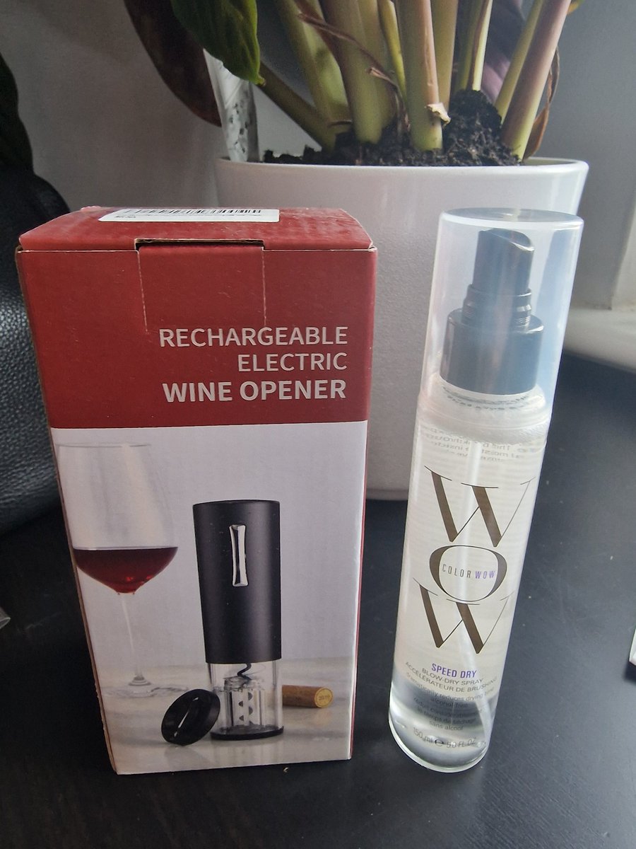 Thank you so much <a href="/SubDaveScotland/">Subdave55 birthday June 5th</a> 
I will no longer struggle to open my wine 
And no longer spend forever drying my hair x