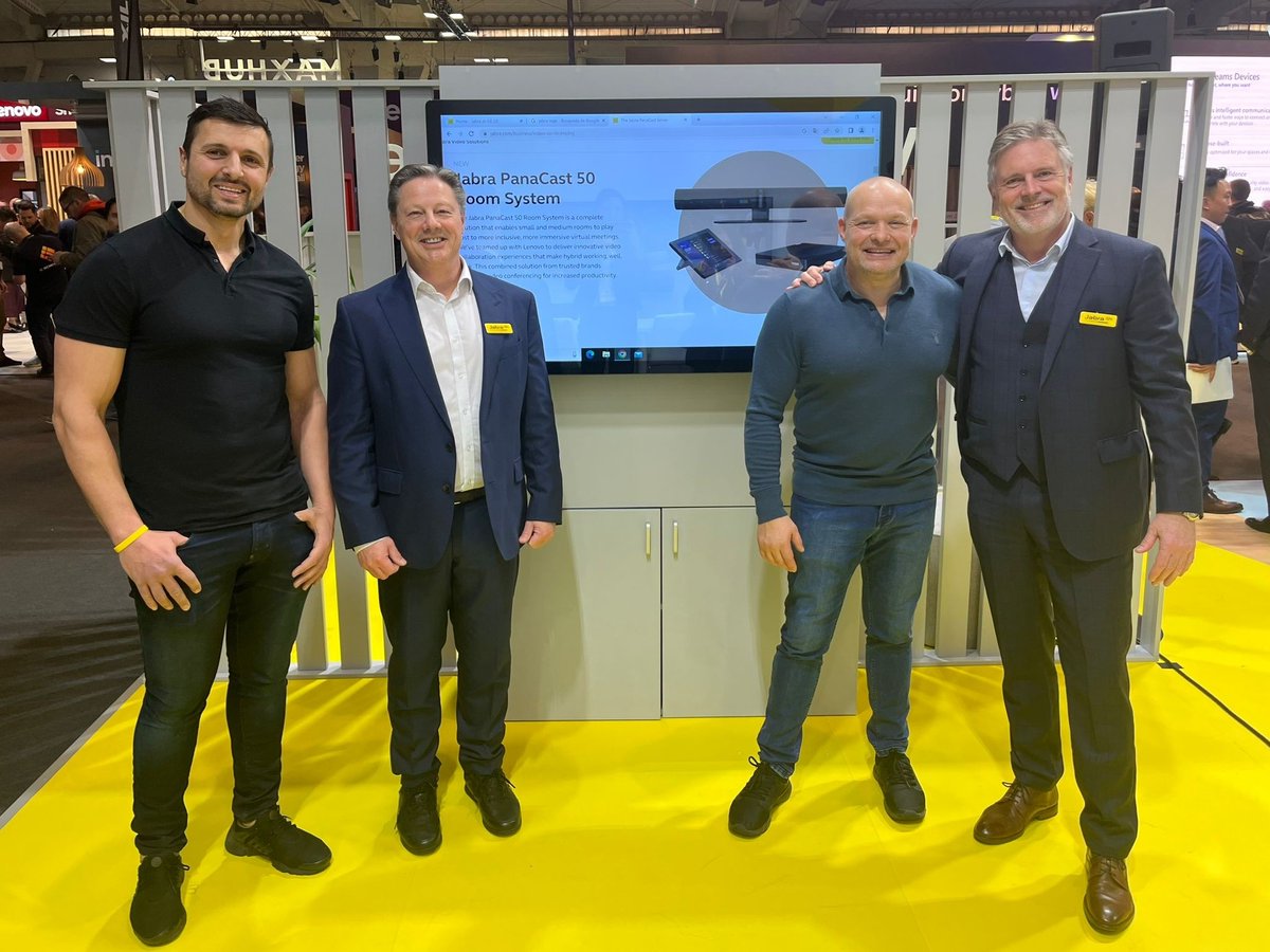 Project Audio Visual tweet media