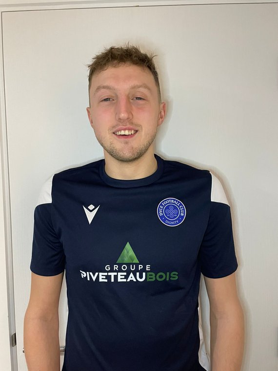 New Signing! #Pitchero
pitchero.com/clubs/dycejuni…