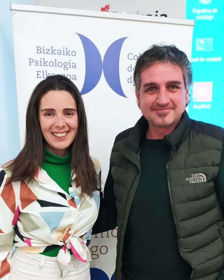 Ikhobakirolklub's tweet image. II JORNADA PSICOLOGÍA DEPORTIVA

Ayer martes 7 tuvo lugar la II Jornada Psicología Deportiva organizada por la Diputación Foral de Bizkaia y el Colegio de Psicología de Bizkaia.

En la misma se trataron puntos importantes a la hora del deporte en edad escolar.

@marisolbarja