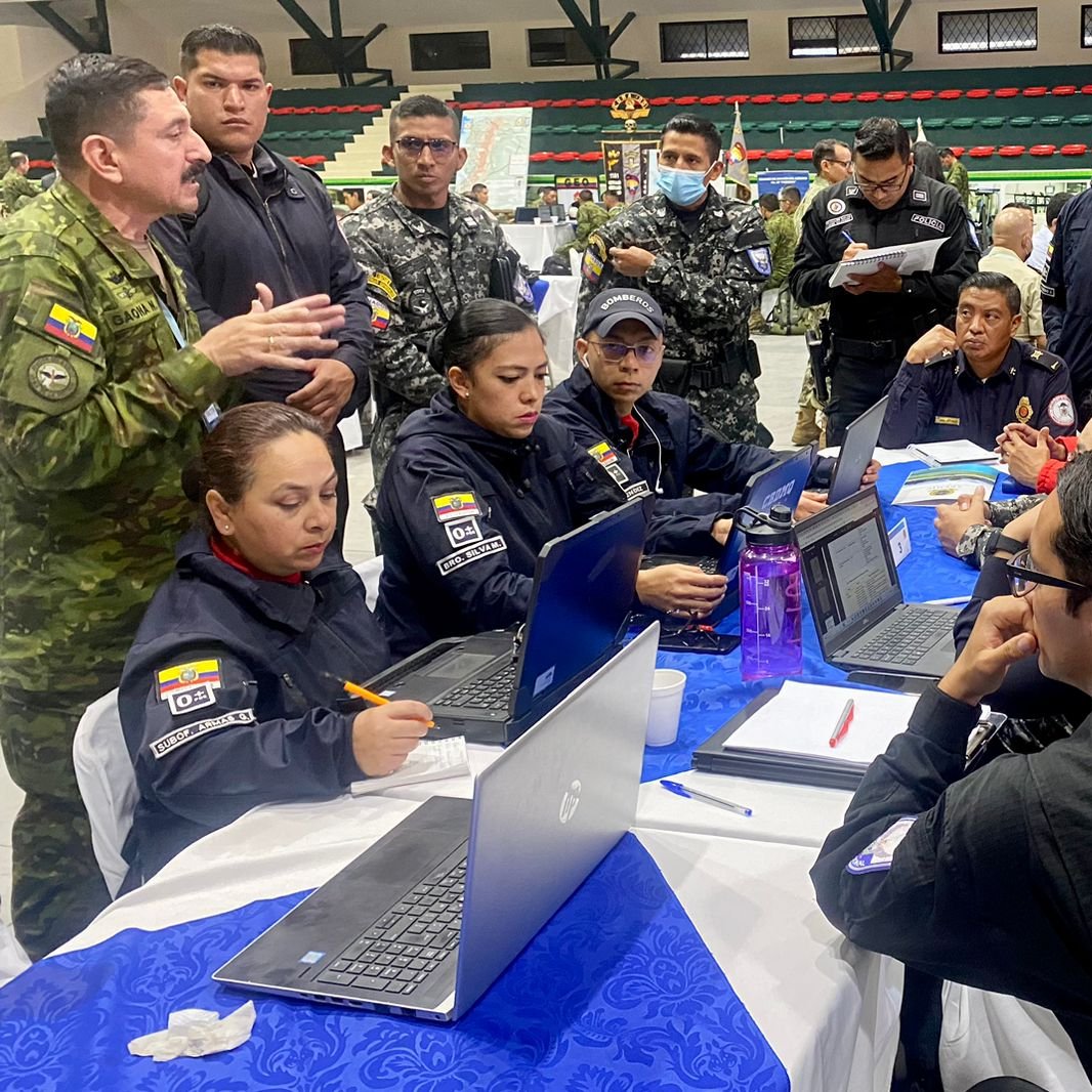 httpspbstwimgcommediaFodG4NXX0AQFOhiformatjpgnamemedium