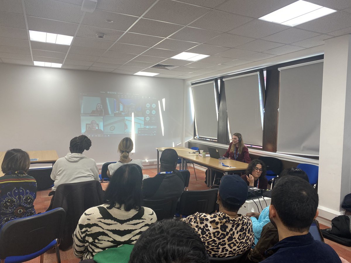 louisekeane1986's tweet photo. #QI #qualityimprovment #innovation #research #ASC #nursing next speaker #UCLP supporting ASC nurses to think about QI projects in their homes. It's happening all the time let's share! @UCLPartners @sturdy_deborah @ProudtocareNL @NCLTrainingHub @NCL_ICS @bexsta86 @FNightingaleF https://t.co/b49ib6FXOz