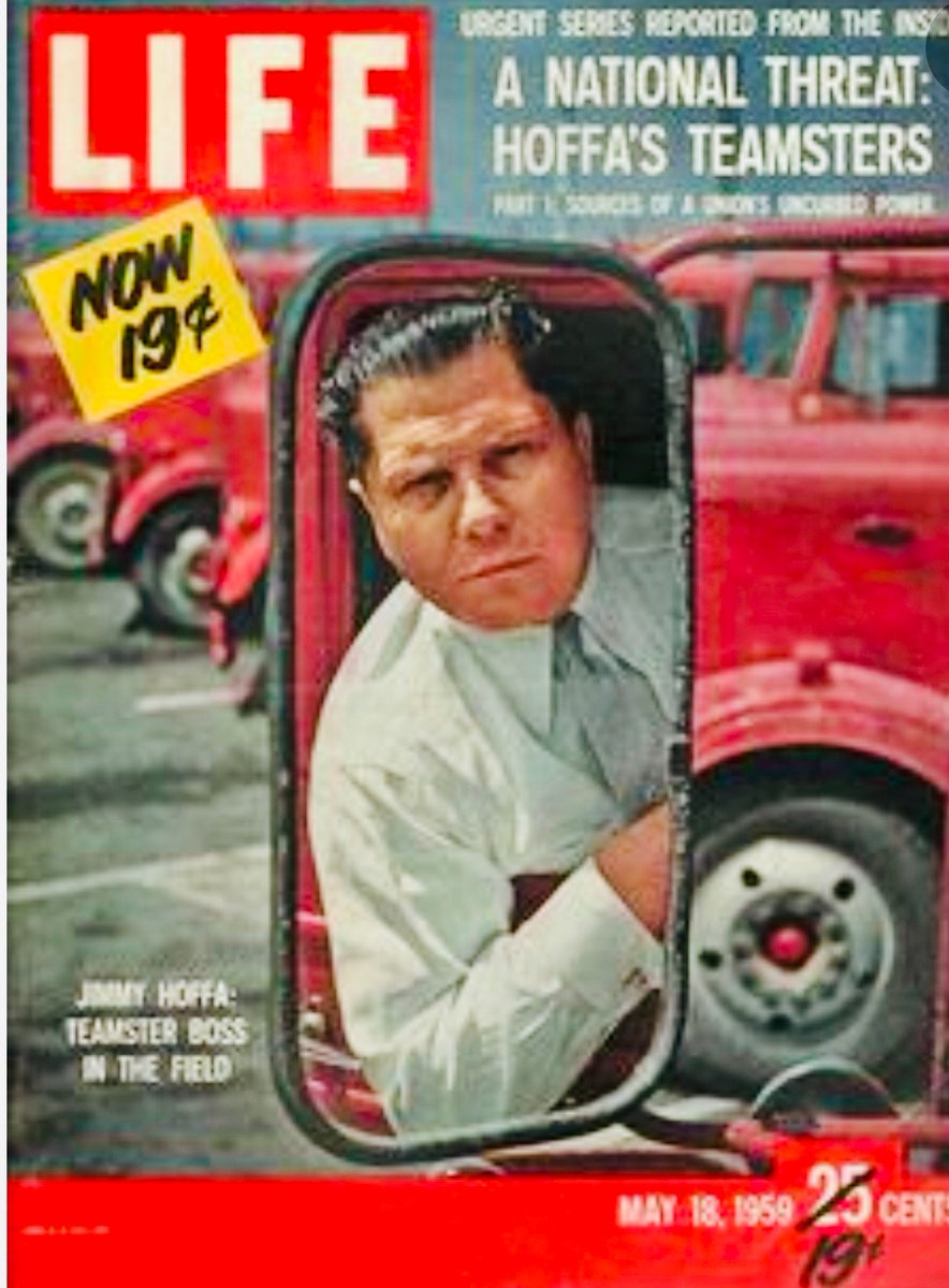 PullTheShade3's tweet image. Working off grant money for the proposal. 
Teach from the #PowerPoints 
#GenerallySpeaking this will absolutely begin to change the world.
#protectthenuclearfamily 
#keepitsimple everything is connectors 
#Thedebrisfields underwater