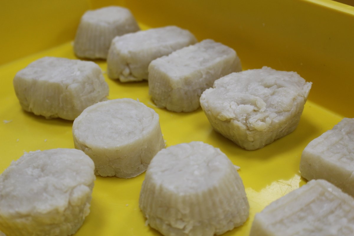 WhitgiftSchool1's tweet photo. Last term, Lower Sixth Formers started a 4-day process of handmade soap making with Chemistry Teacher Mrs Chan. #WhitgiftScience #Soapmaking https://t.co/TKRGPTKNRl