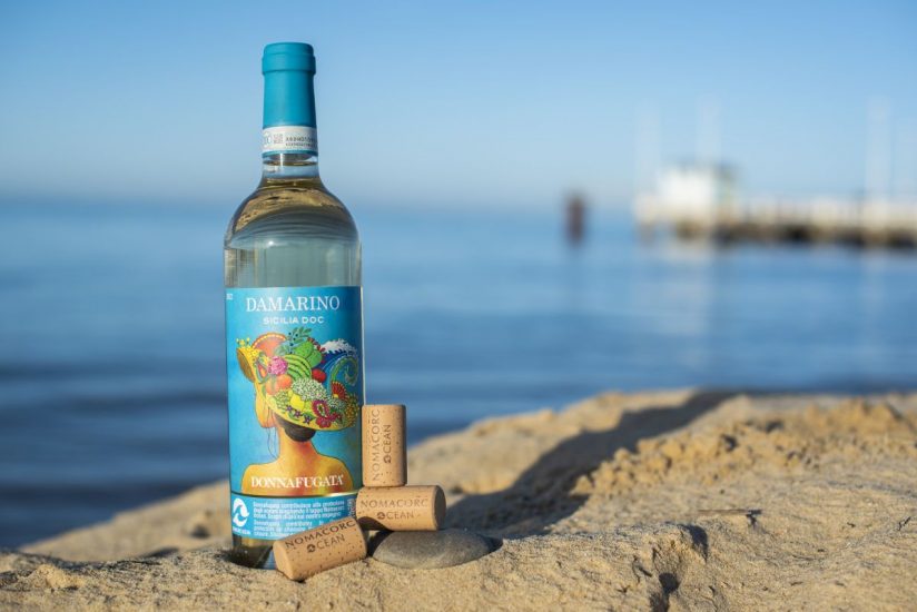 wineworldnews's tweet photo. Italian wine defends the oceans, thanks to the “alliance” between @Vinventions_it  and @DonnafugataWine https://t.co/Vpe9Rs5Voe on @WineNewsIt #winelover @Nomacorc #nomacorc #ocean @TheWiningHour @RogelioGalvn2 https://t.co/eTtwh4hZES