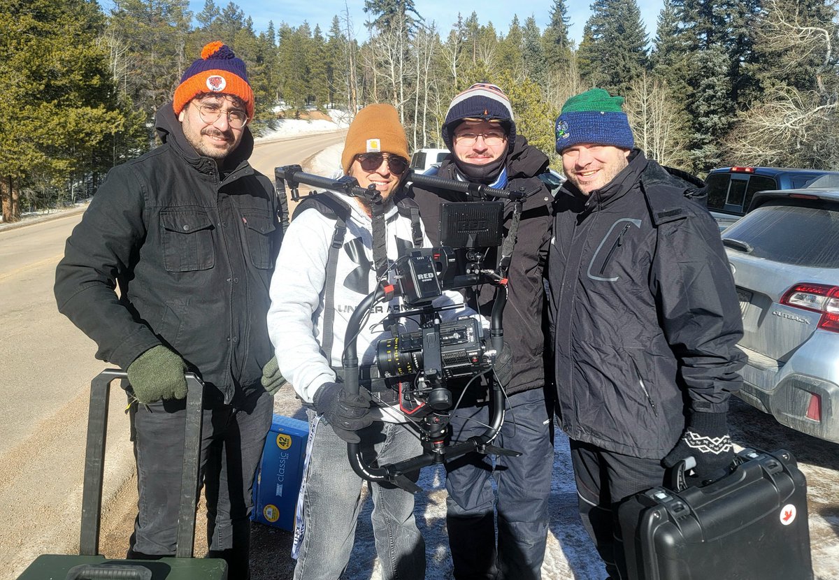 DigitalMyle's tweet photo. All the love in the world to our incredible crew! π€π½
#DigitalMyle
#videoproduction #cinematography #filmmaking #filmmaker #videography #video #film #videographer #cinematographer #director #filmproduction #setlife #filming #filmmakers #behindthescenes #onset #musicvideo https://t.co/lFMpVL2Nkc