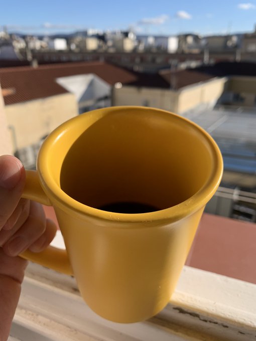 Happy day with coffee ☕️ https://t.co/QSoi2YIISD<a href="/tag/coffeelover"class="tags"><span>#coffeelover</span></a><a href="/tag/sweetgirl"class="tags"><span>#sweetgirl</span></a><a href="/tag/hotvideos"class="tags"><span>#hotvideos</span></a>