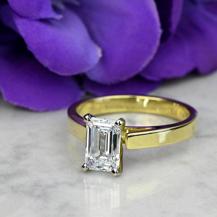 A Stunning Lab Grown Emerald Cut Engagement Ring In Yellow Gold
brilliance.com/recently-purch…
