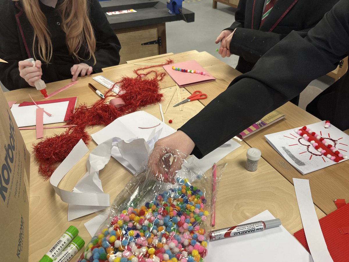 Ashley Diggle tweet media