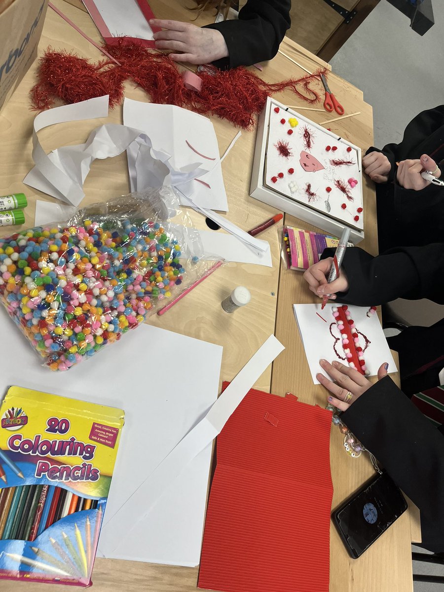 Ashley Diggle tweet media