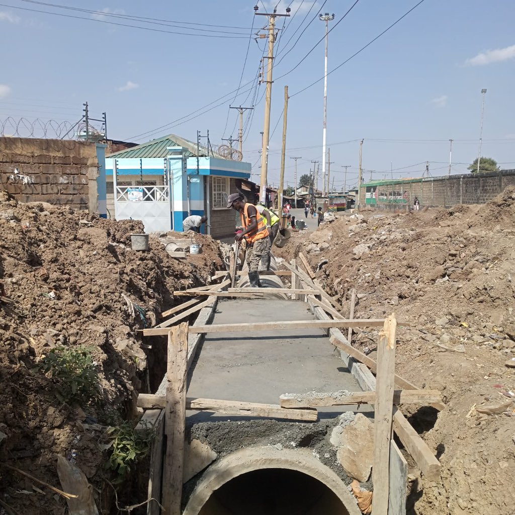 SakajaJohnson's tweet photo. Watu wa Koch Poleni. Hii tunatatua kikamilifu. Patience tu kiasi. It must work. 

Permanent solutions. No quick fix. https://t.co/jbXAlZMT2p