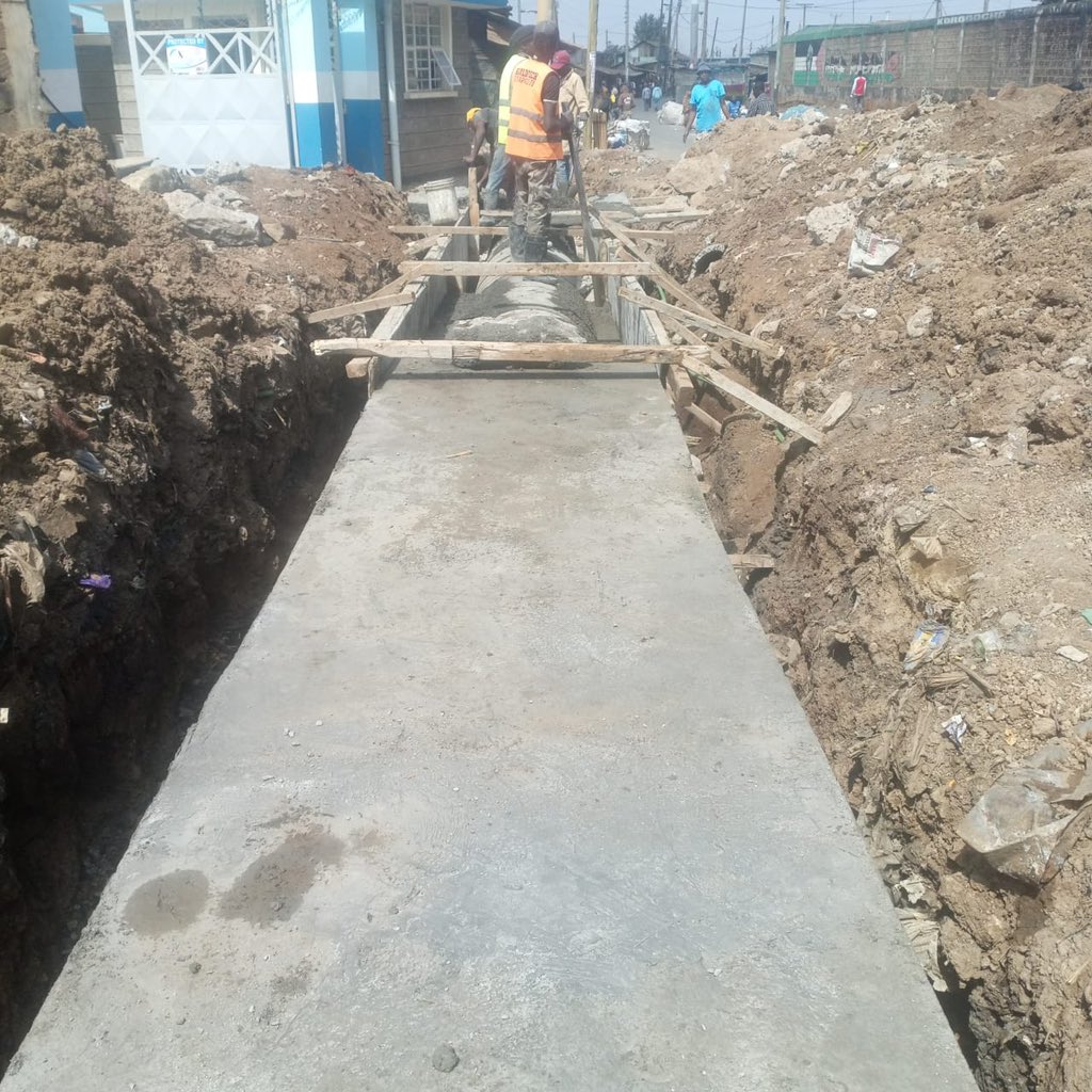 SakajaJohnson's tweet photo. Watu wa Koch Poleni. Hii tunatatua kikamilifu. Patience tu kiasi. It must work. 

Permanent solutions. No quick fix. https://t.co/jbXAlZMT2p