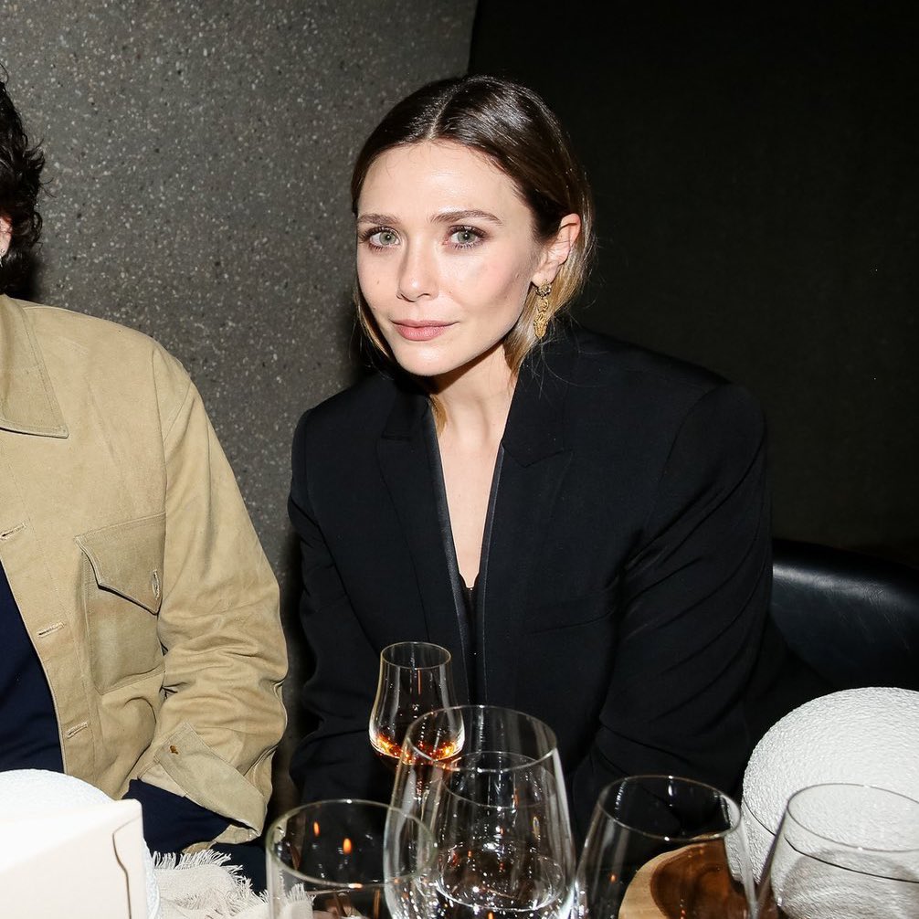 Gyllencevans 💖💜💙 on Twitter "RT LizzieContent Another new photo of Elizabeth Olsen in an event"