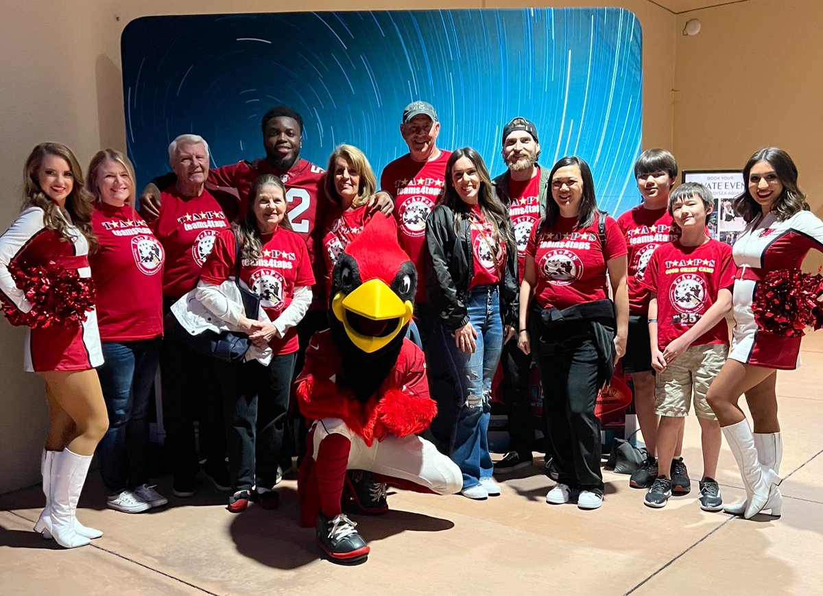 teams4taps's tweet photo. As part of @SuperBowl week, last night @TAPSorg families enjoyed a screening of #100YardsofHope ๐ฅ๐ชธThis documentary details the year-long coral reef restoration project assisted by @forceblueteam veteran divers. Thank you to the @NFL for this special invitation โค๏ธ๐๐บ๐ธ https://t.co/zkqjh54QiE