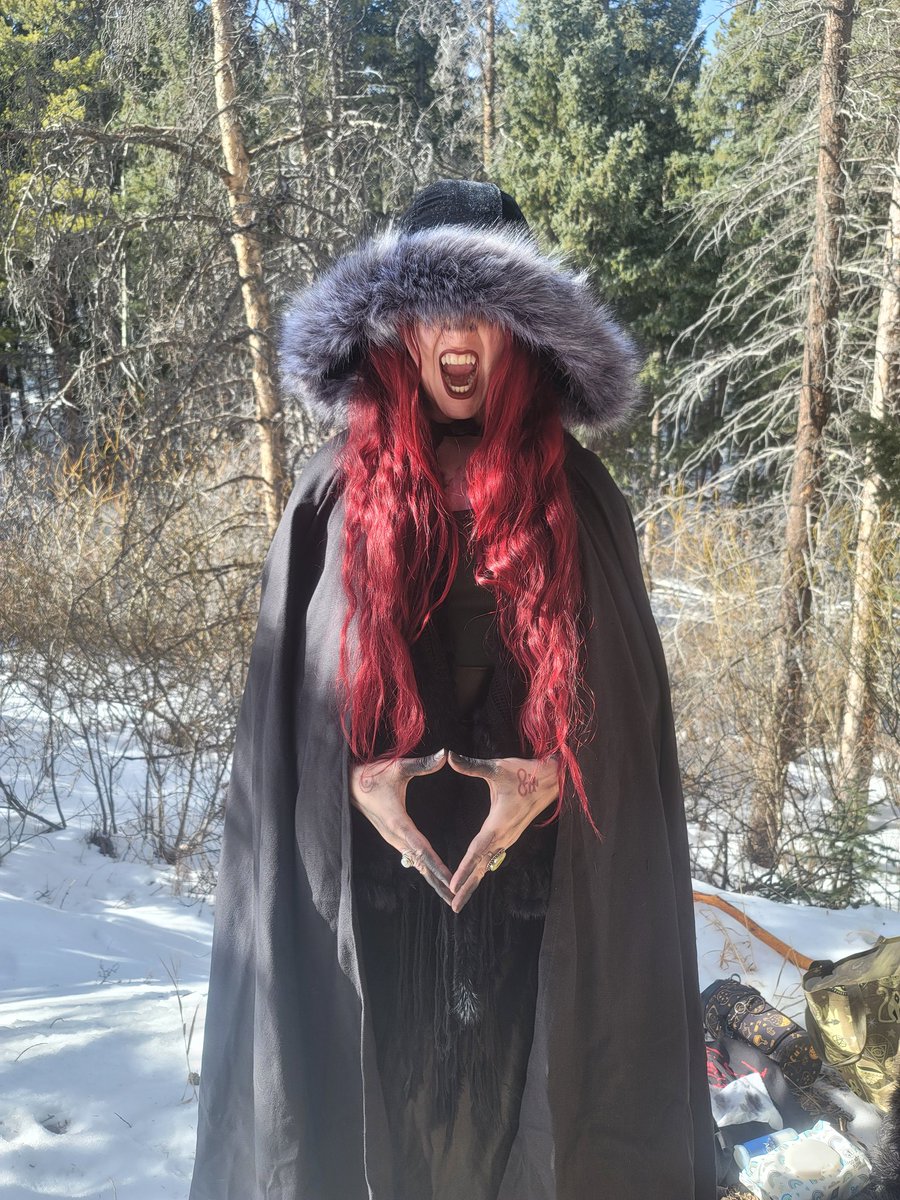 fellharvestband's tweet photo. Have you seen our music video for "The Charlatan's Reek"? Music Video and single number 2 from 'The Dying' is coming your way soon! #BehindTheScenes
@DigitalMyle
#DIRecords
#fellharvest #band #localmusic #heavymetal #metal #doommetal #rockmusic #newmusic #musicvideo #newalbum https://t.co/UicjSdbeG2