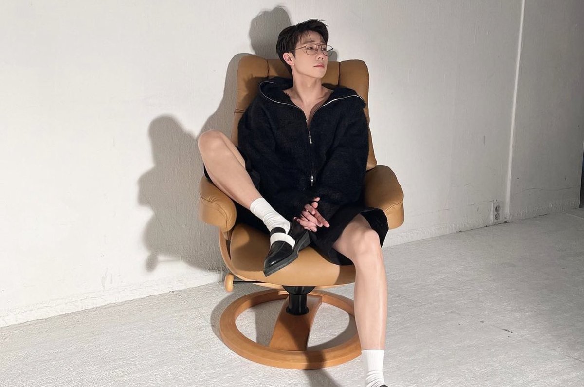 sunggyu pics 성규 사진 (@kyuzizipics) on Twitter photo 