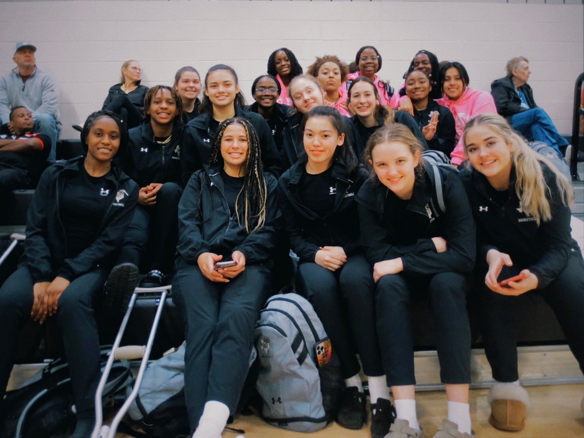 i love this program. i love this team. i love this game. thank you for everything. #23 out ❤️