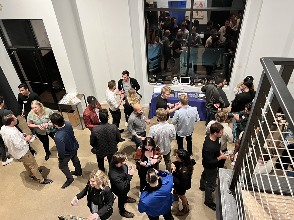 CoryMcKane's tweet photo. Another 🔥 ATX tech happy hour. Thanks for everybody who made it out!

I found a dope art gallery that I love and it’s now my 3rd time hosting there

Huge shoutout to @brexHQ &amp; @figure for the sponsorship

Let me know if you want to go to the next one 🫡 https://t.co/mCygvwjomm