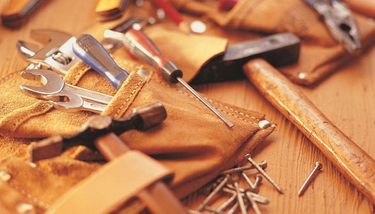 CalderheadTech's tweet photo. Calling all S4 Woodworkers 
Department of Technology will be running supported study sessions on Tuesday after school and Friday from 1 - 2pm until the Easter break. @CalderheadHS #practicalwoodwork https://t.co/l3kMRiOpxg